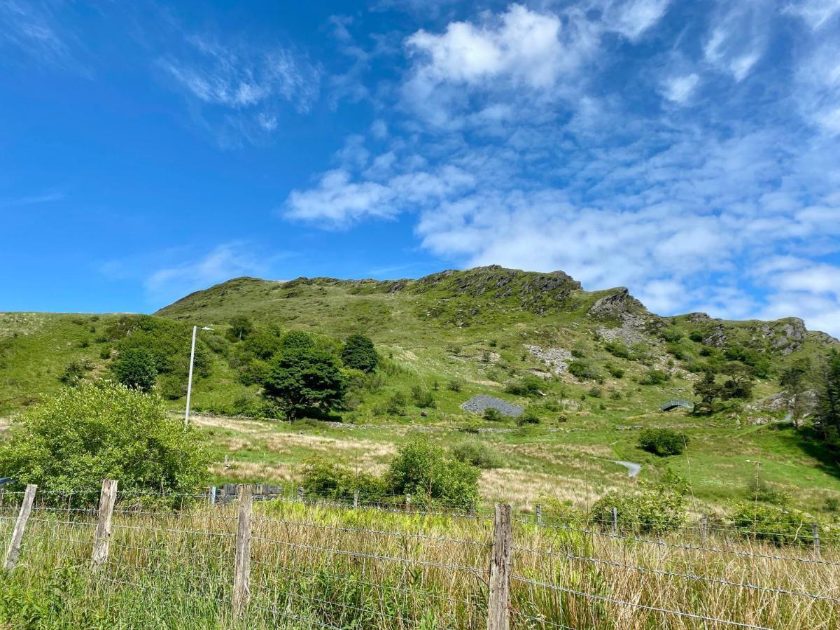 Antur Cottage Blaenau Ffestiniog Bagian luar foto